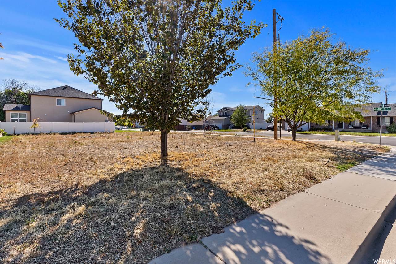 269 400 - Photo 1