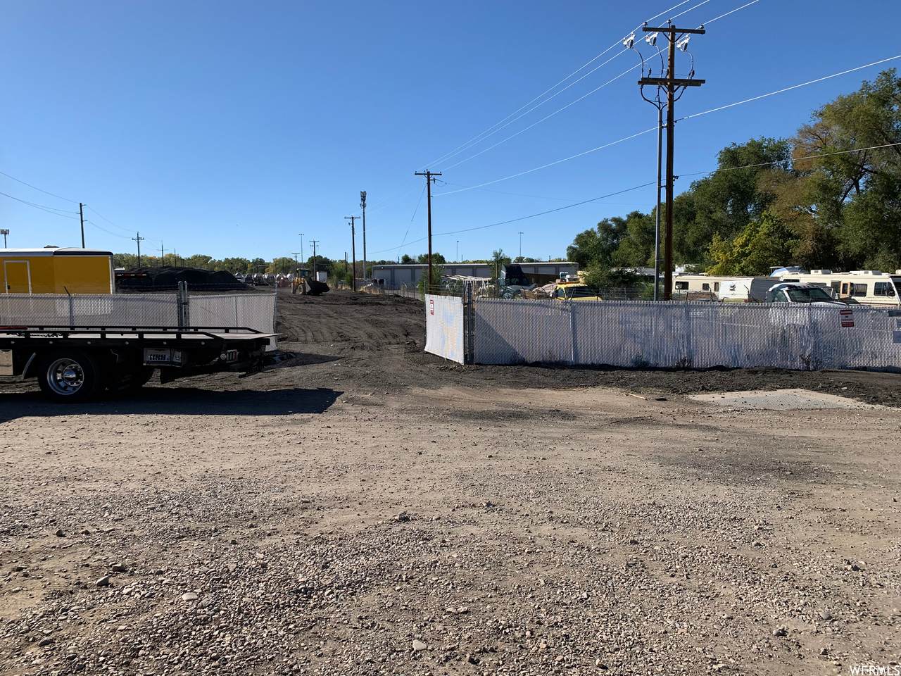 3195 Stephens Ave - Photo 1