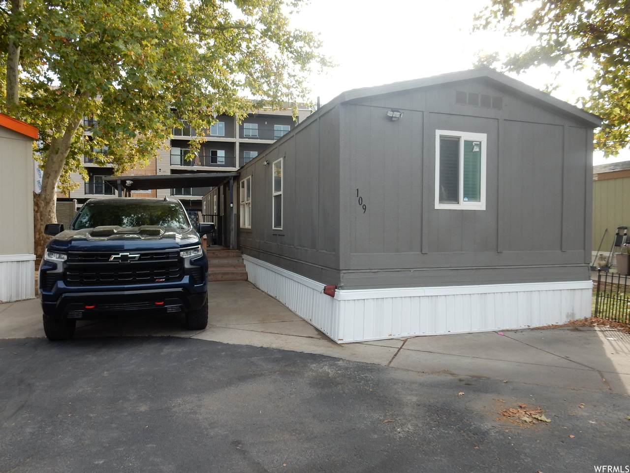 75 250 - Photo 1