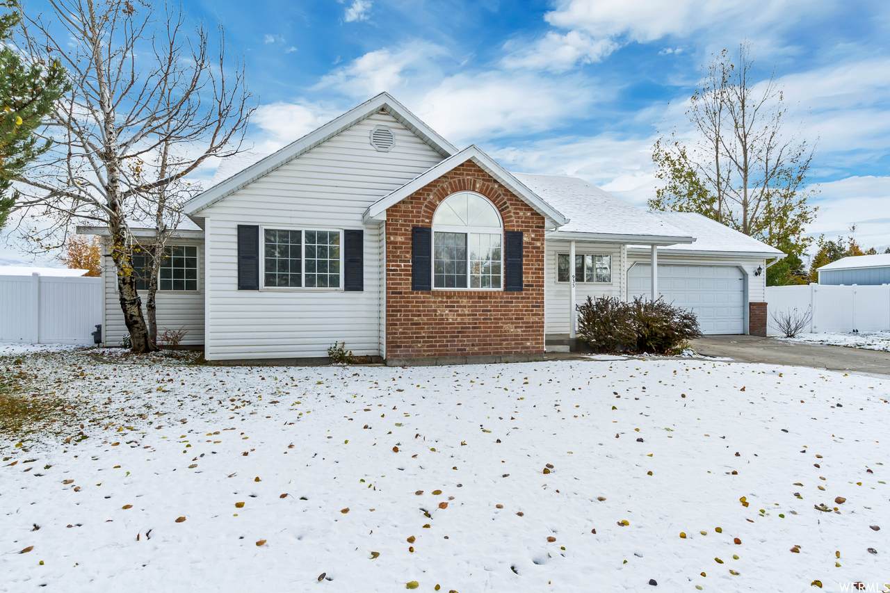 935 Country Meadow Estates Dr - Photo 1