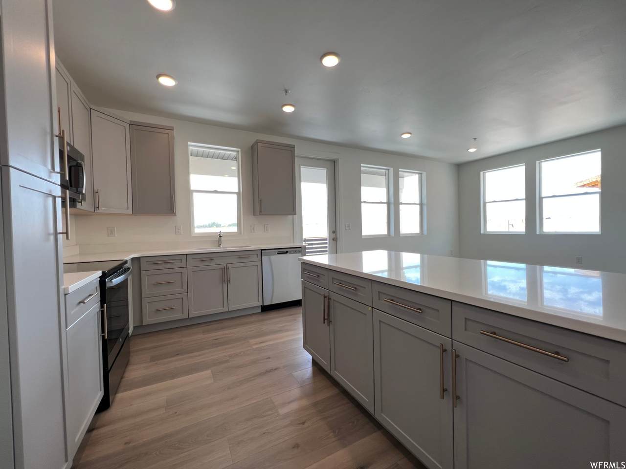 820 Blue Magic Ln - Photo 1