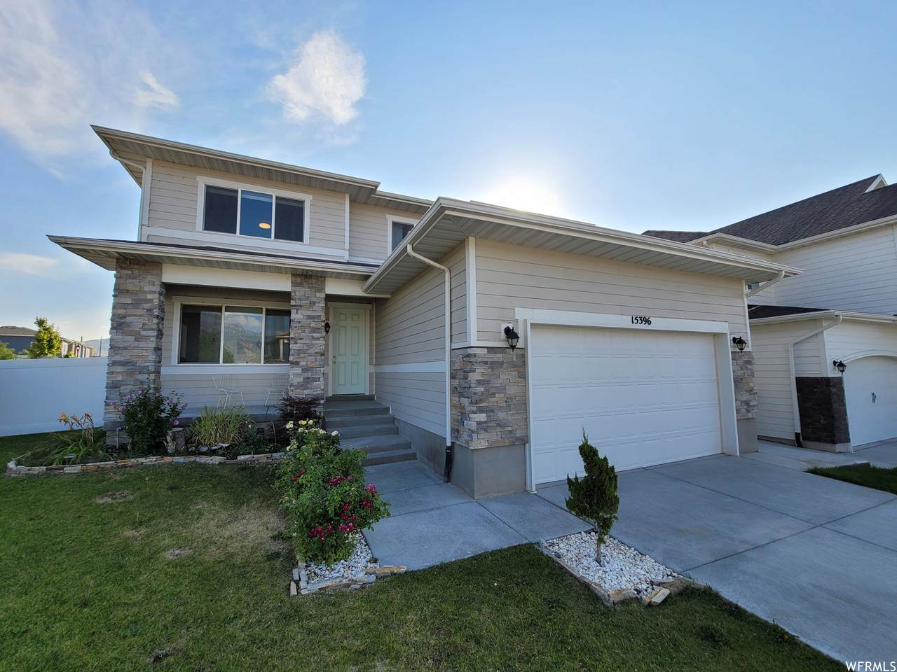 15396 Gooding Ln - Photo 1