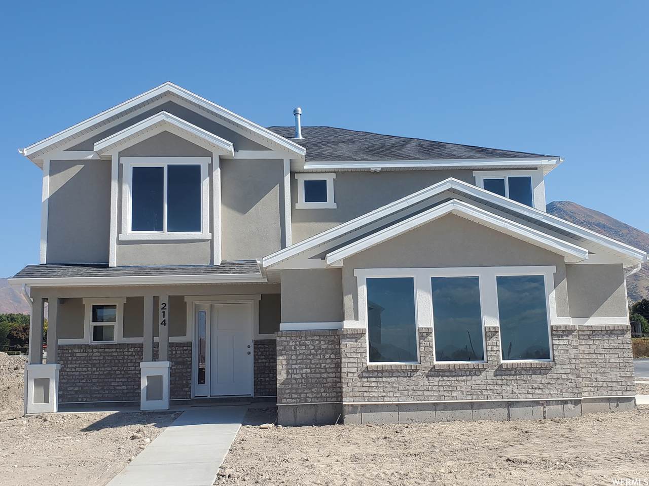 214 250 - Photo 1