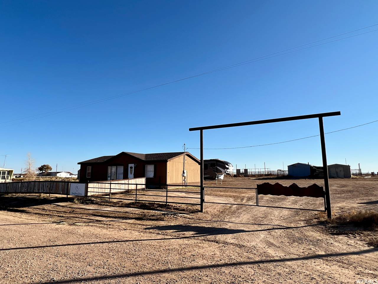 360 2730 - Photo 1