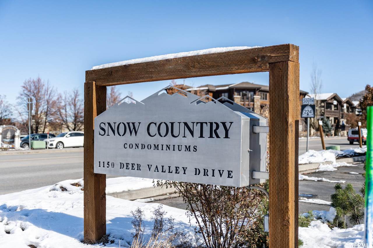 1150 Deer Valley Dr - Photo 1