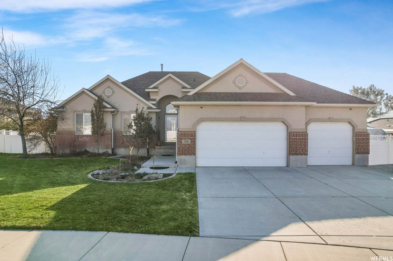 328 Draper Downs Dr - Photo 1