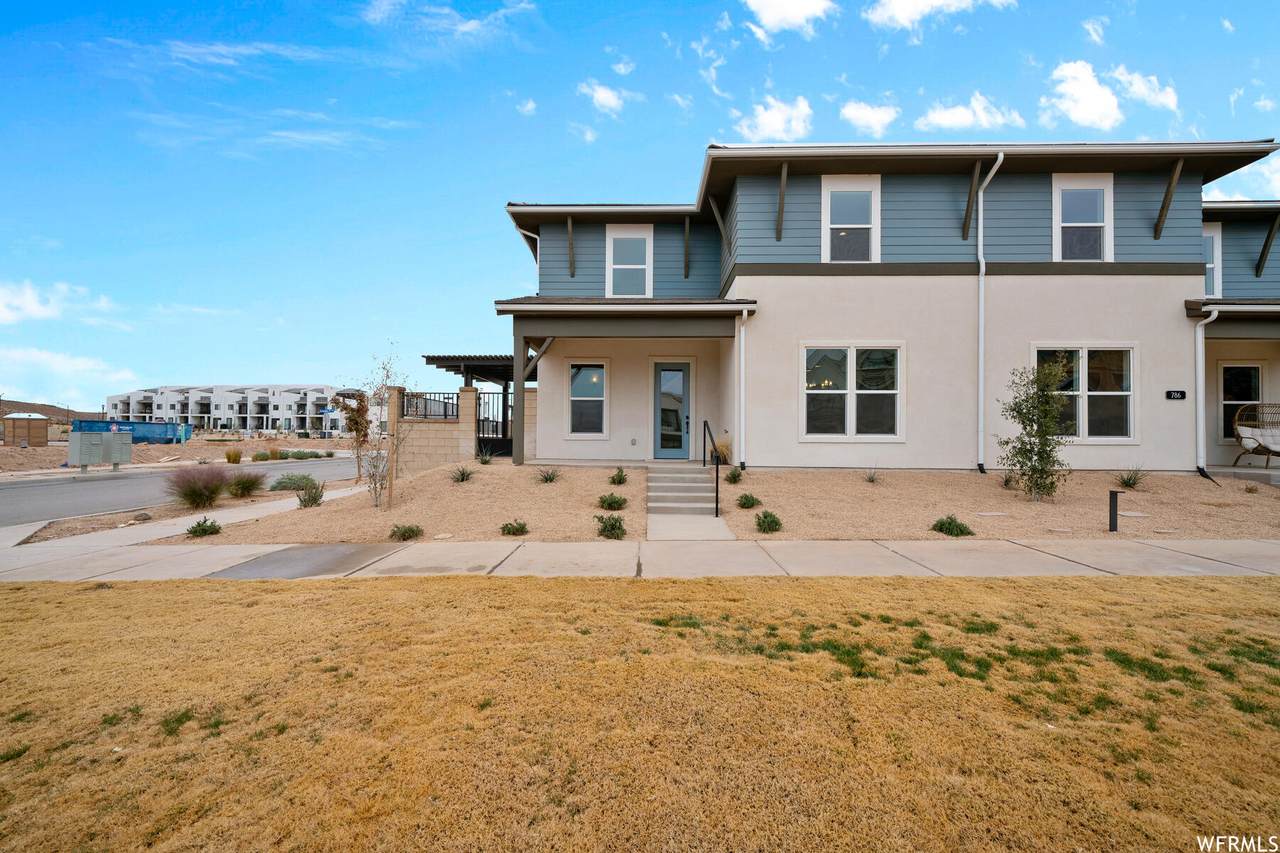 778 Periwinkle Dr - Photo 1
