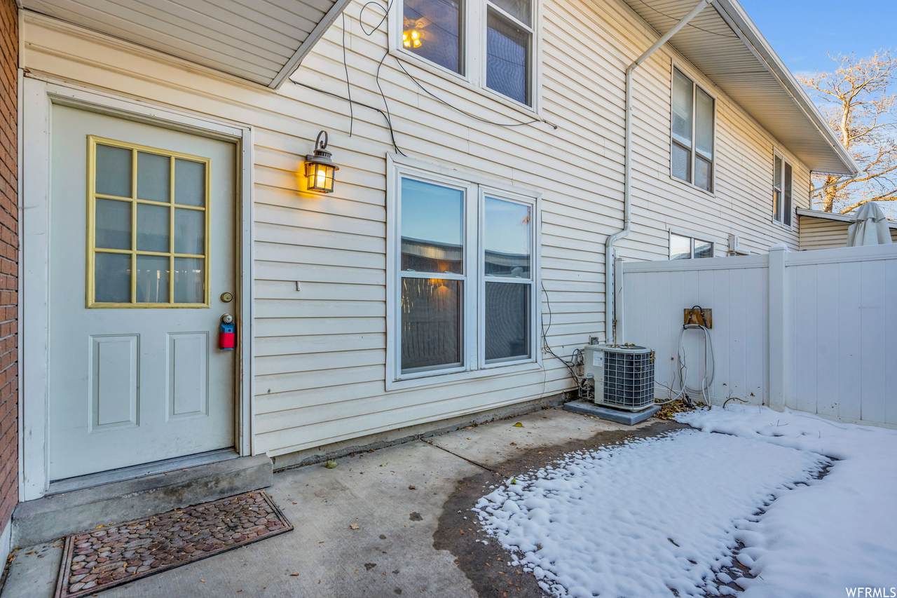 5950 Sultan Cir - Photo 1