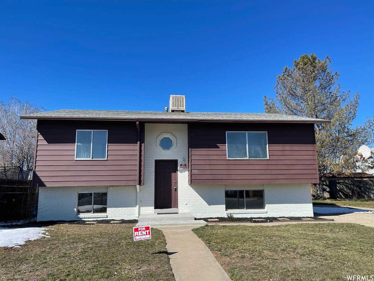 1920 200 - Photo 1