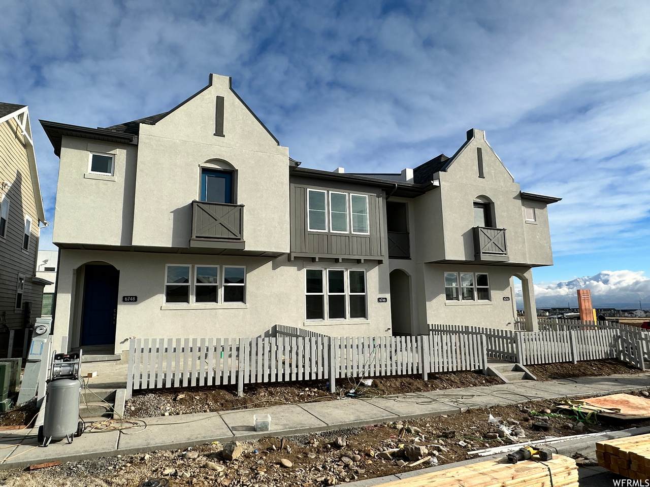 6746 Meadow Grass Dr - Photo 1