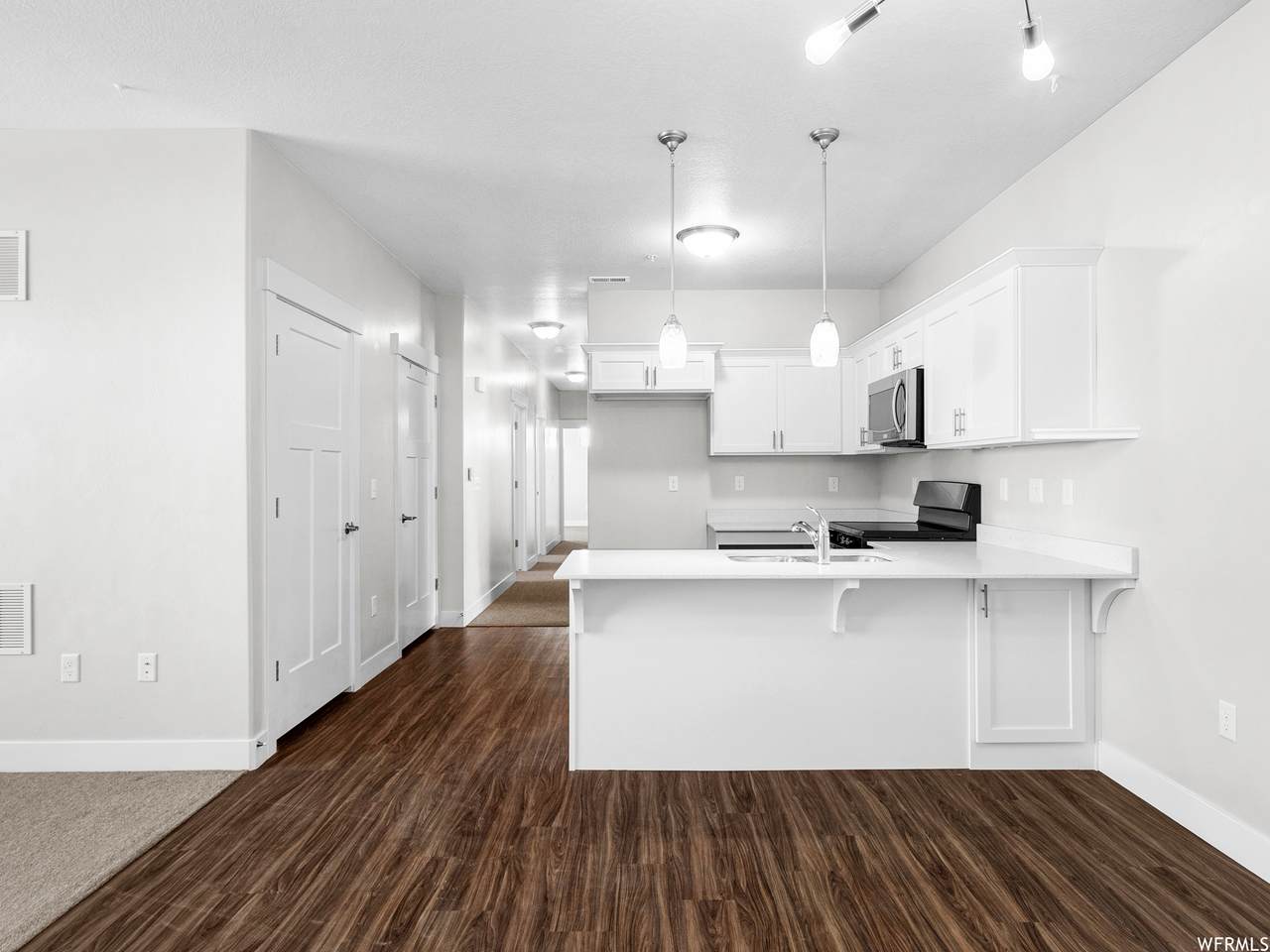 3696 1850 - Photo 1