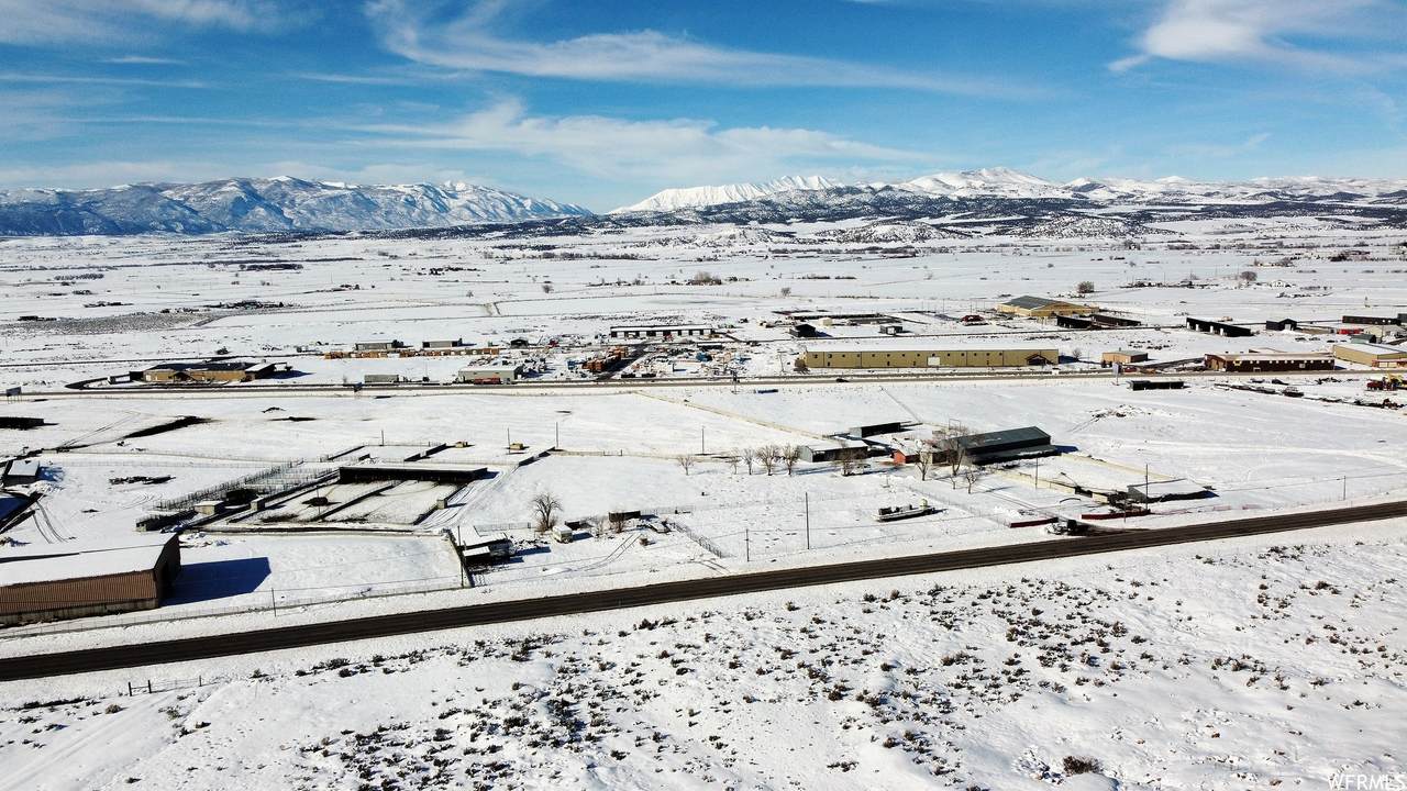 1040 Highway 117 - Photo 1