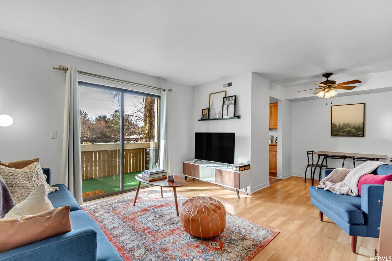 1281 Shadow Ridge Dr - Photo 1