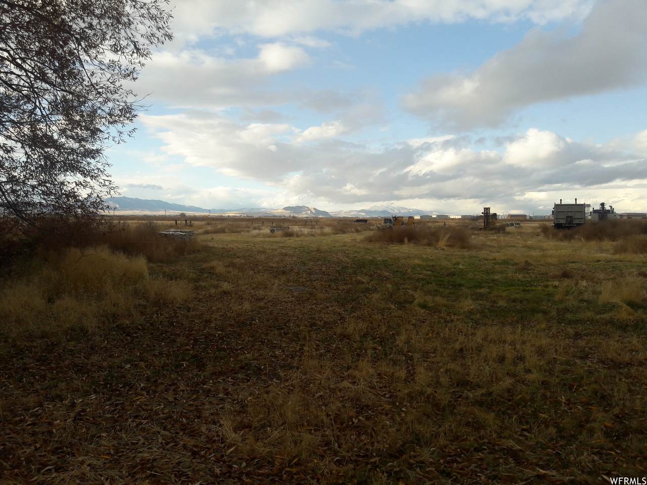 777 2200 - Photo 1