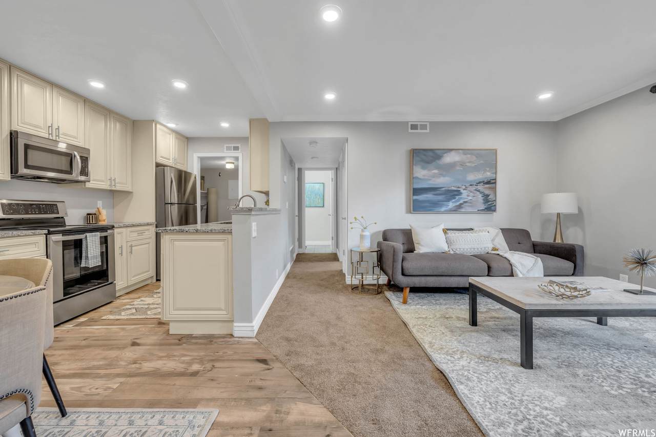 7204 Station Creek Way - Photo 1
