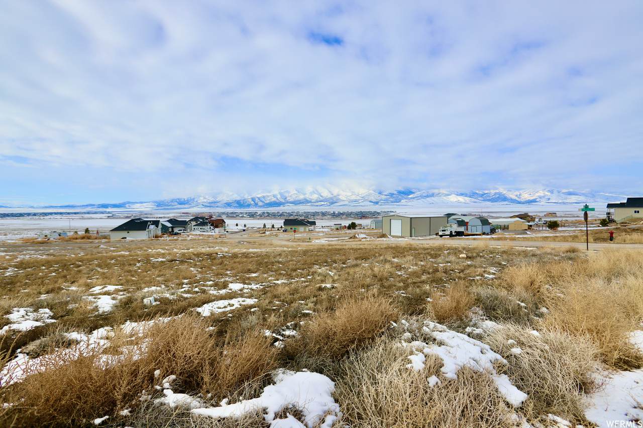 6305 Glenmar Way - Photo 1