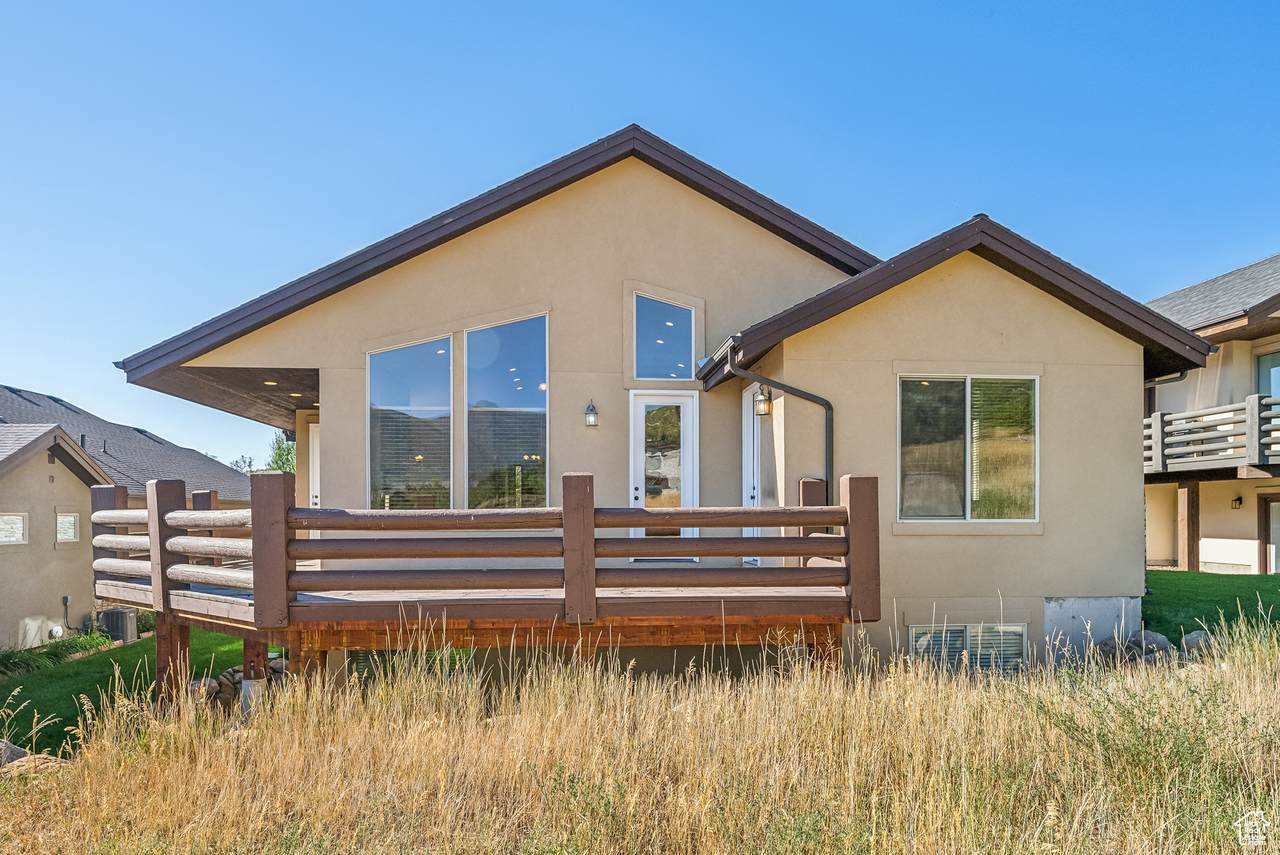 1164 Sunburst Ln - Photo 1