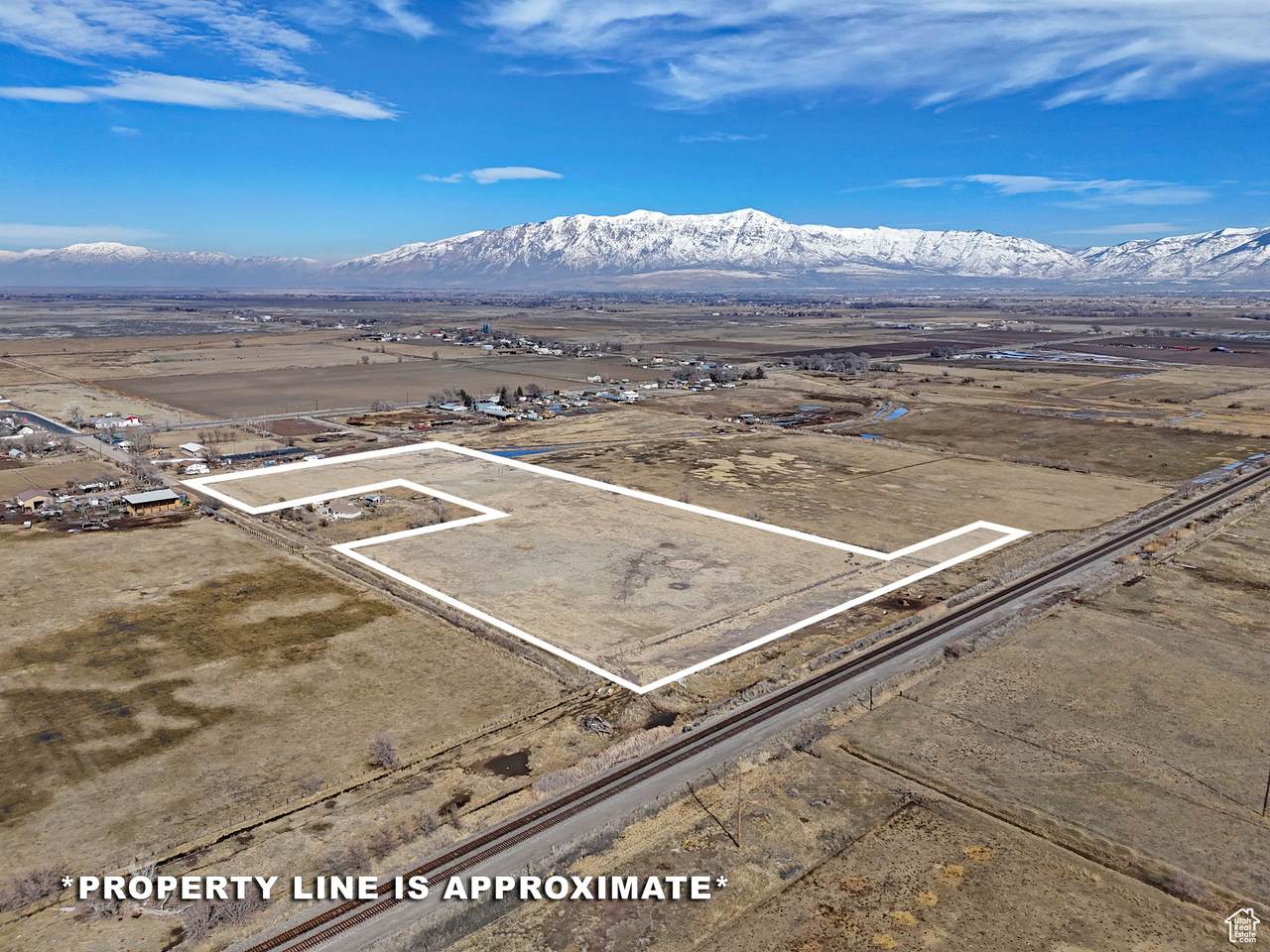  Address Not Published - Photo 1