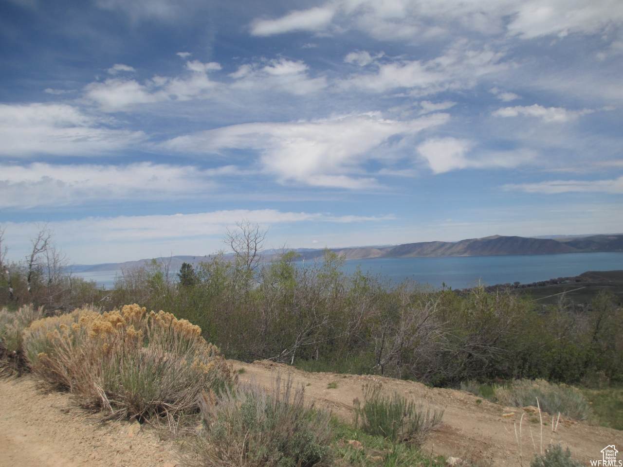 2787 Panorama Dr - Photo 1