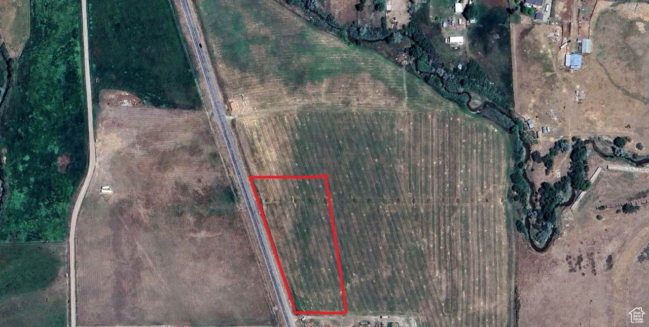 400 Highway 132 - Photo 1