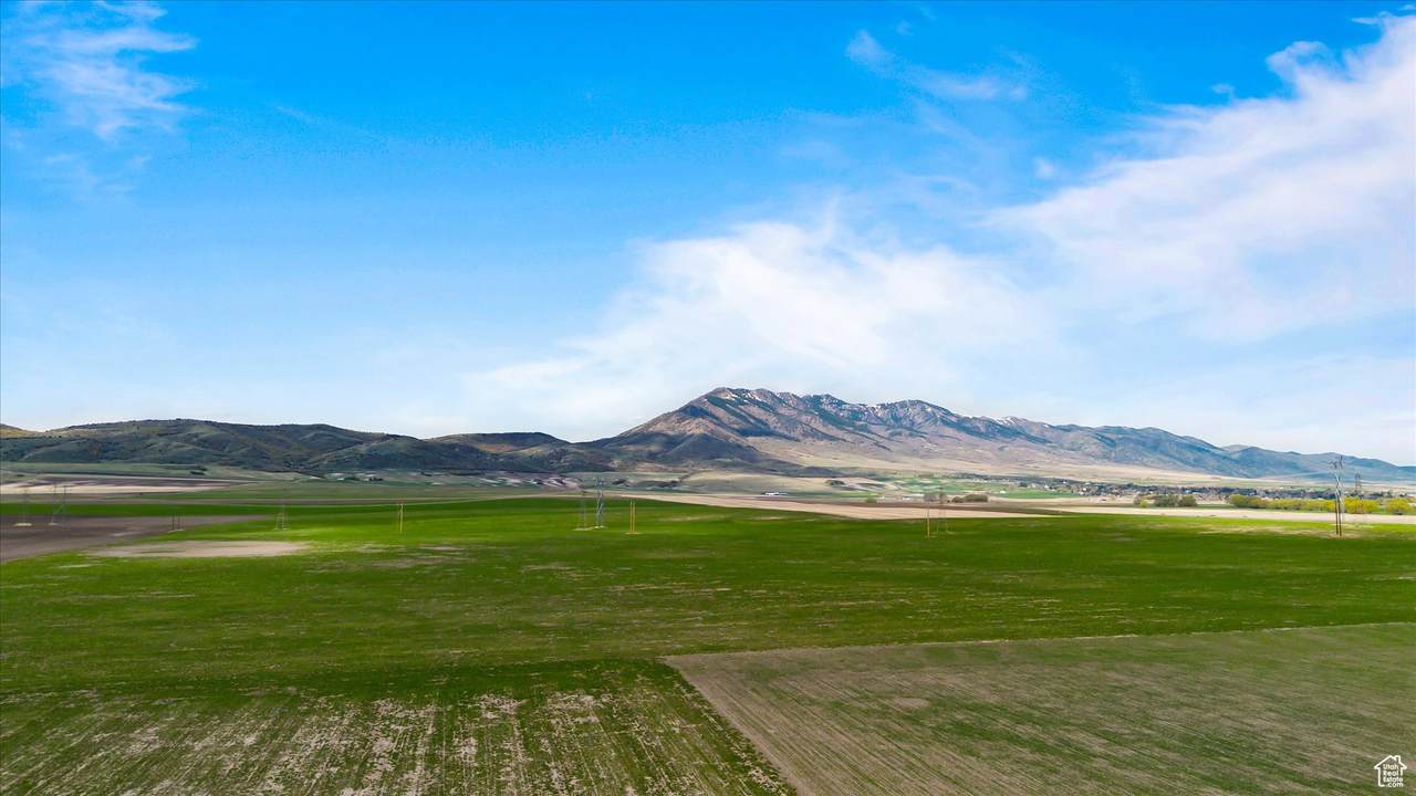 7300 8600 - Photo 1