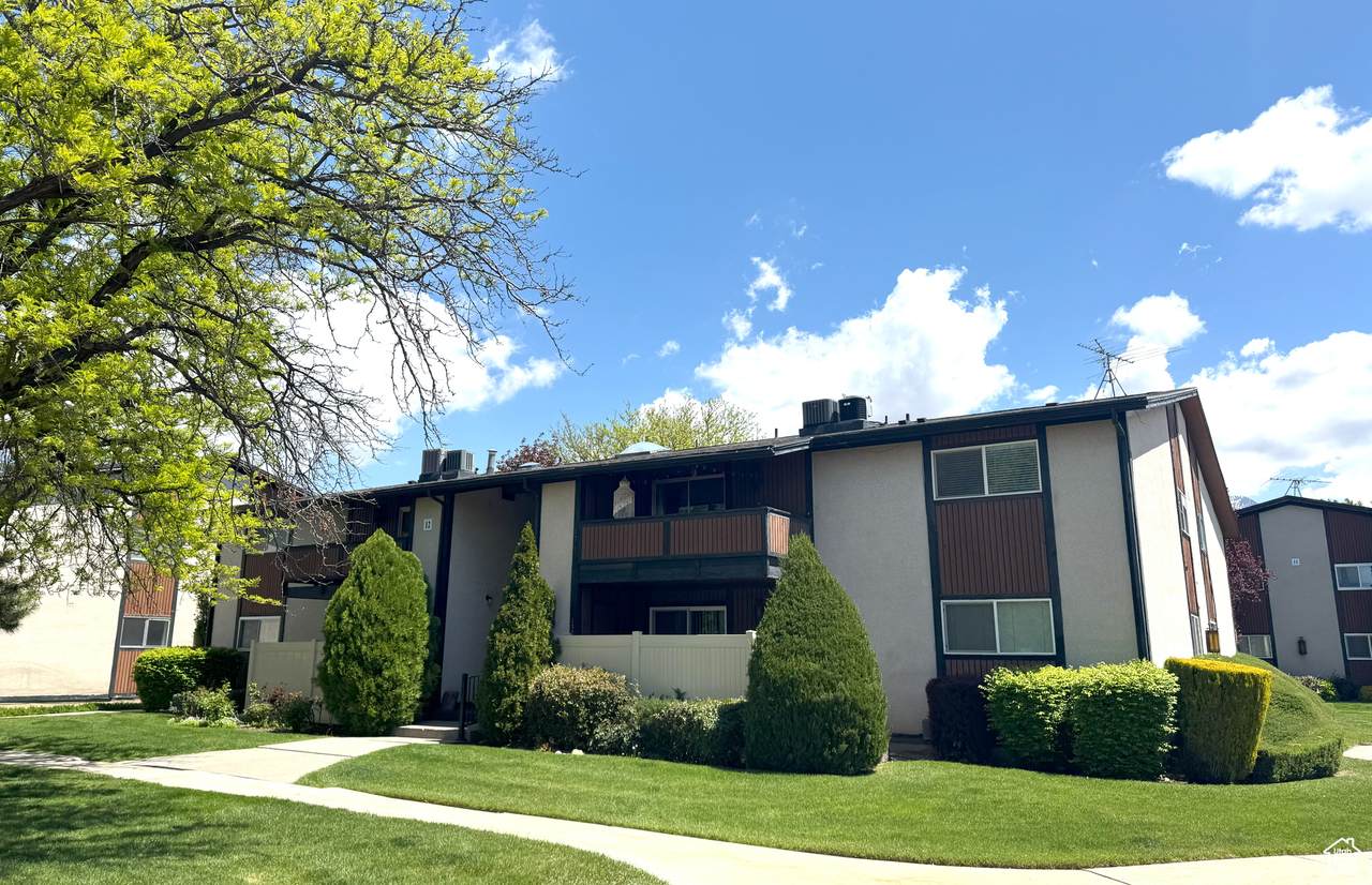 180 Garden Park Dr - Photo 1