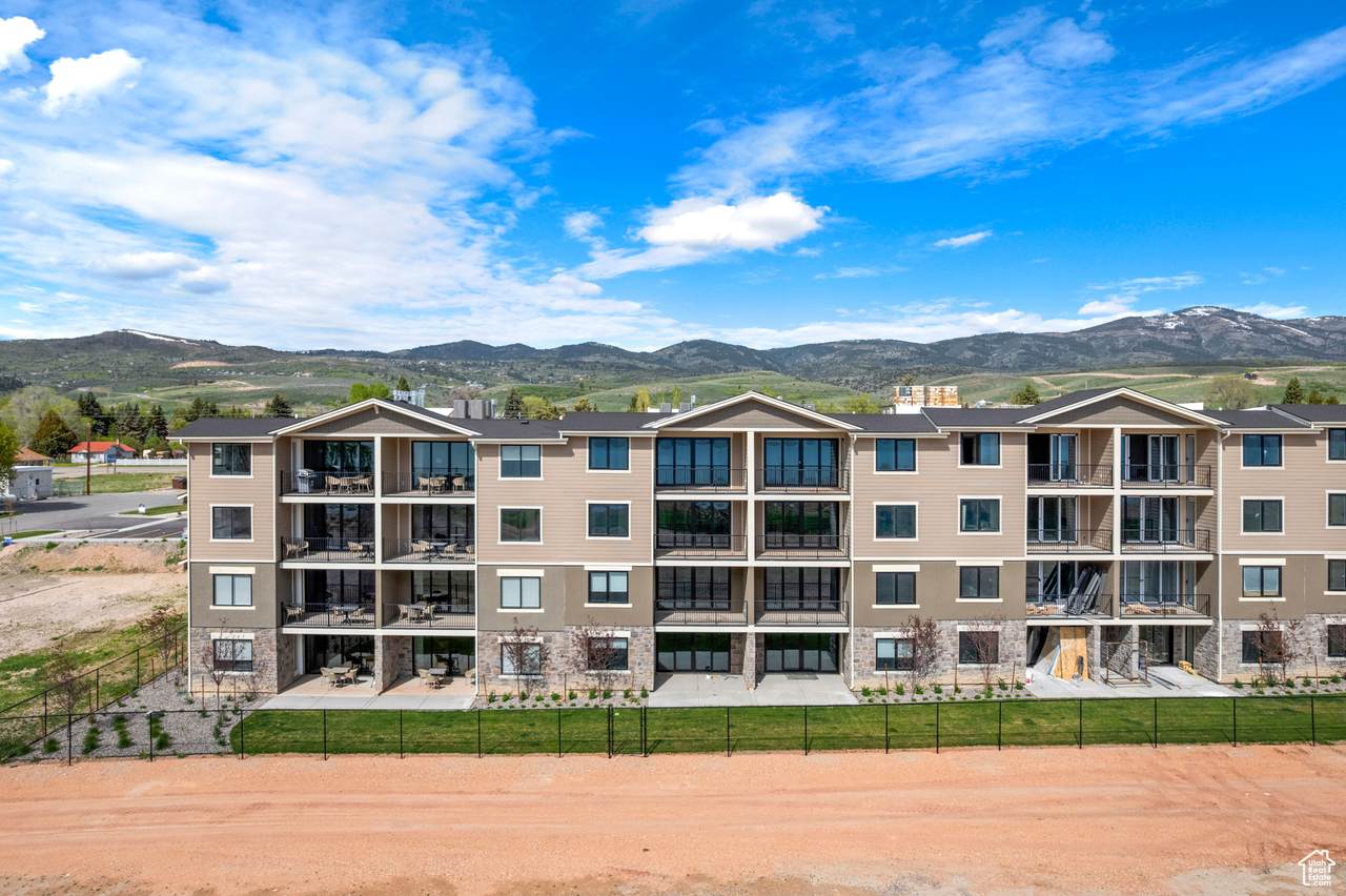 35 150 St - Photo 1