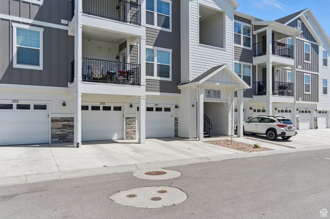 972 Spider Green Way - Photo 1
