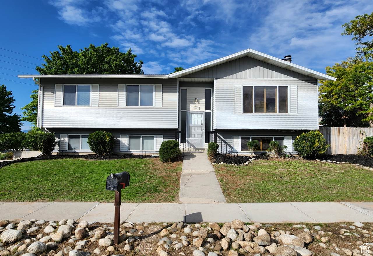 1597 Paulista Way - Photo 1