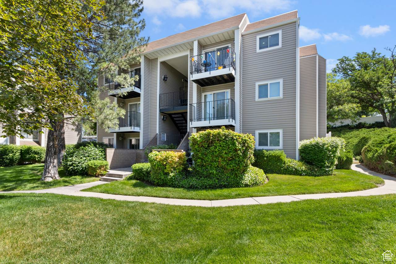 4614 Quail Park Dr - Photo 1