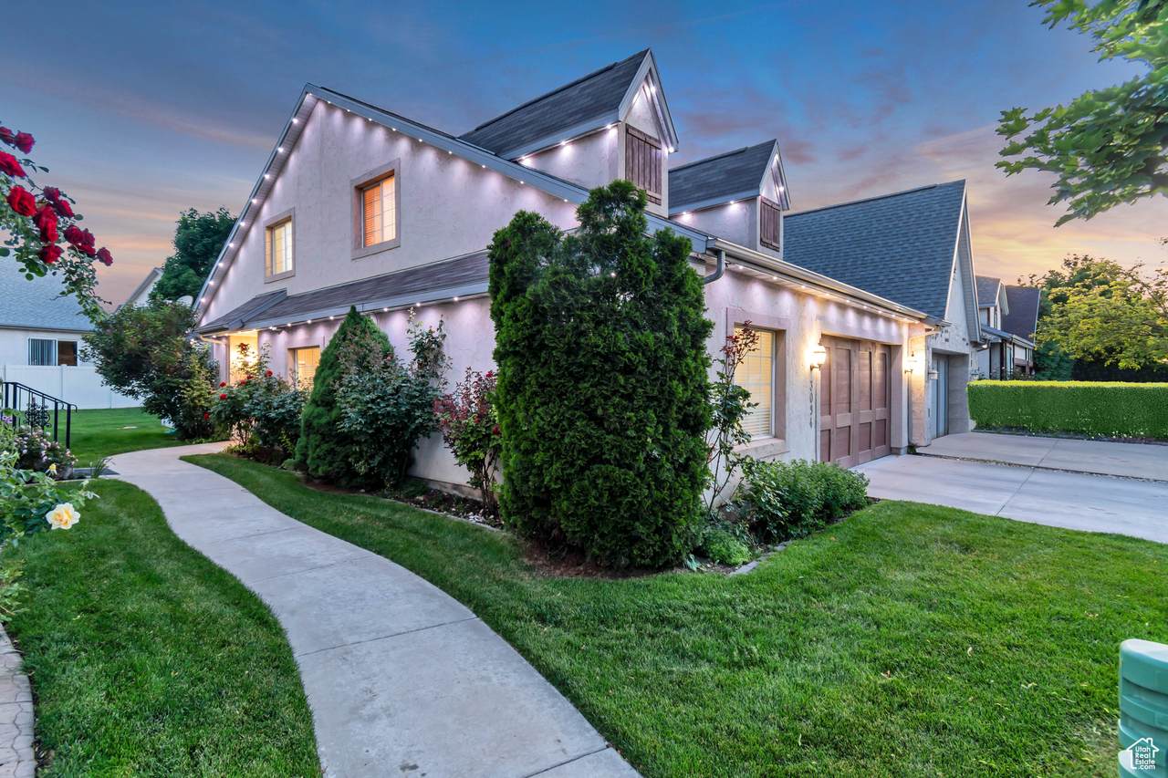 3094 Somerset Dr - Photo 1