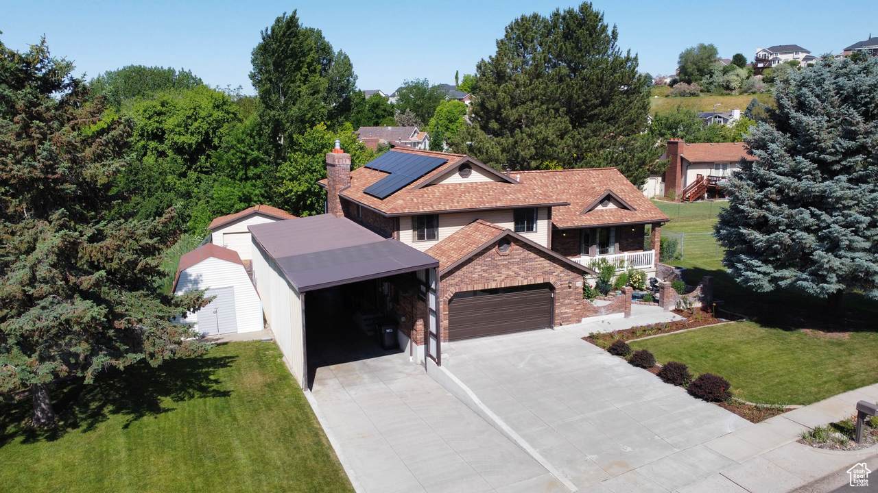 1735 Hayes Dr - Photo 1
