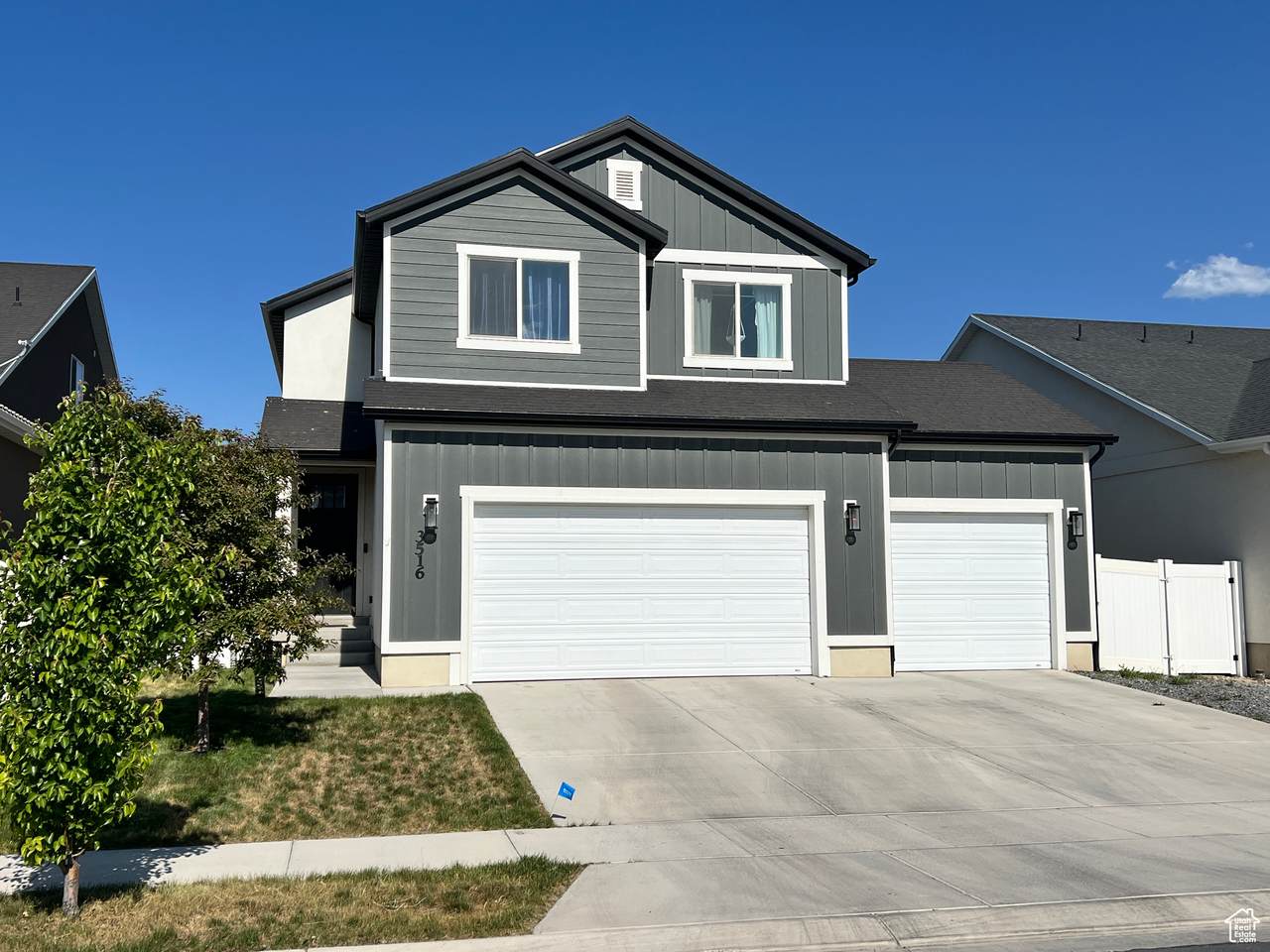 3516 Willy Way - Photo 1