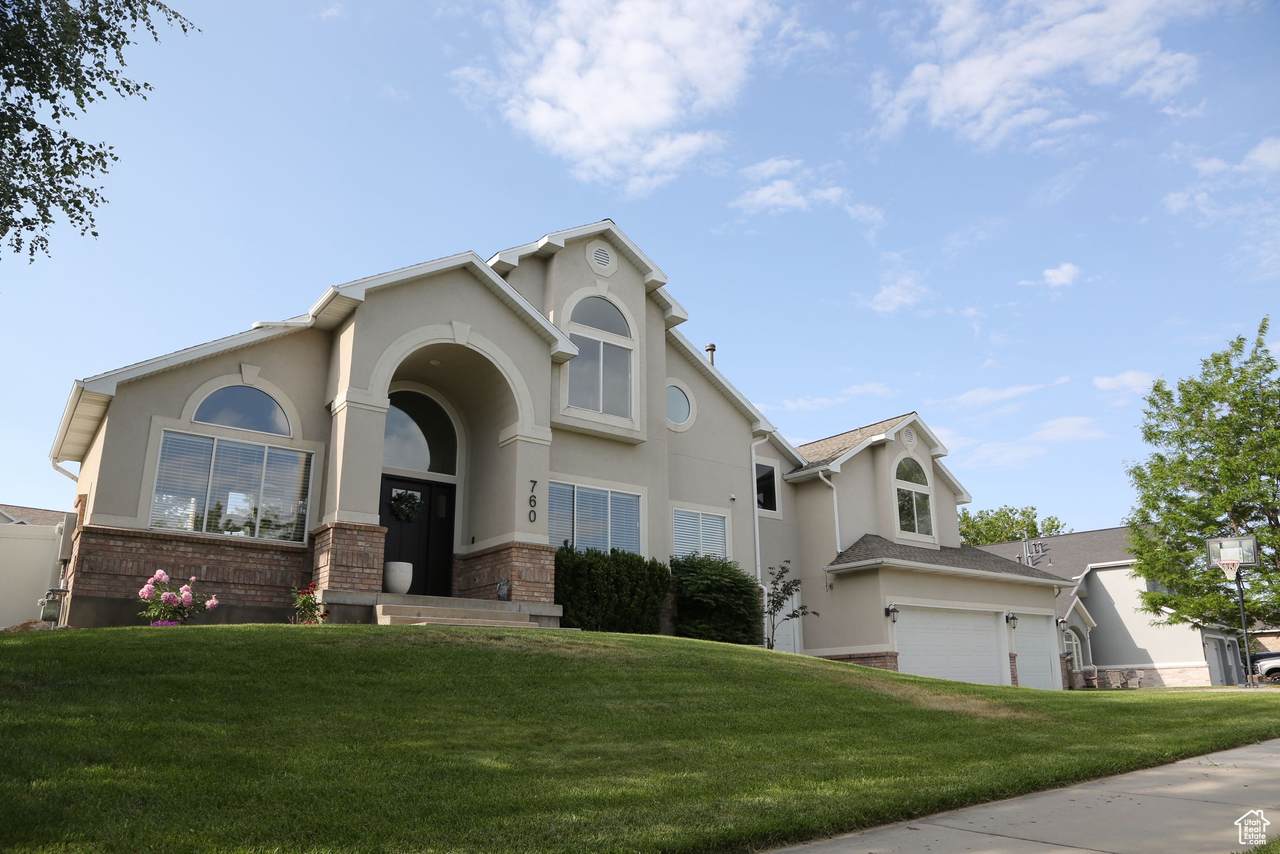 760 Corner Ridge Dr - Photo 1