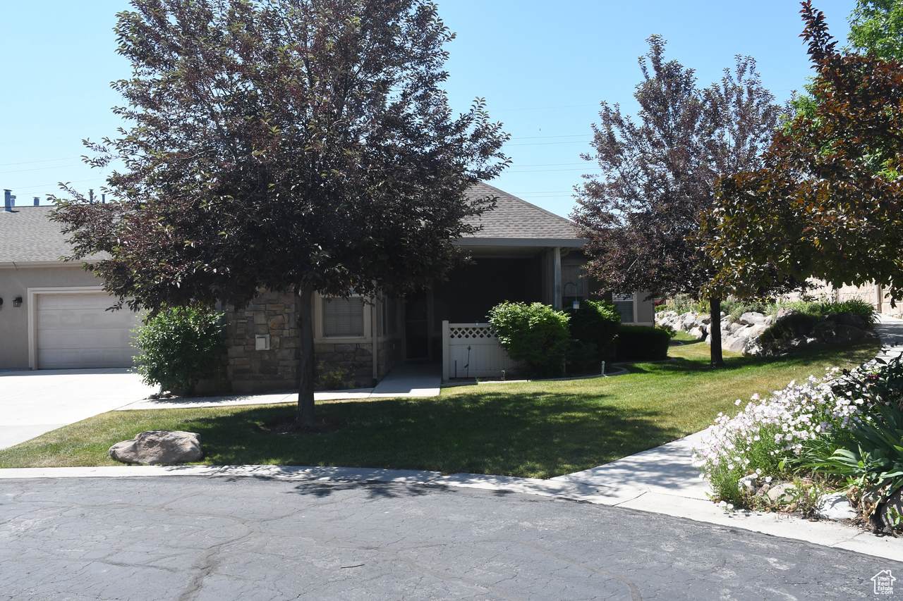 3072 Leisure Villas Ct - Photo 1