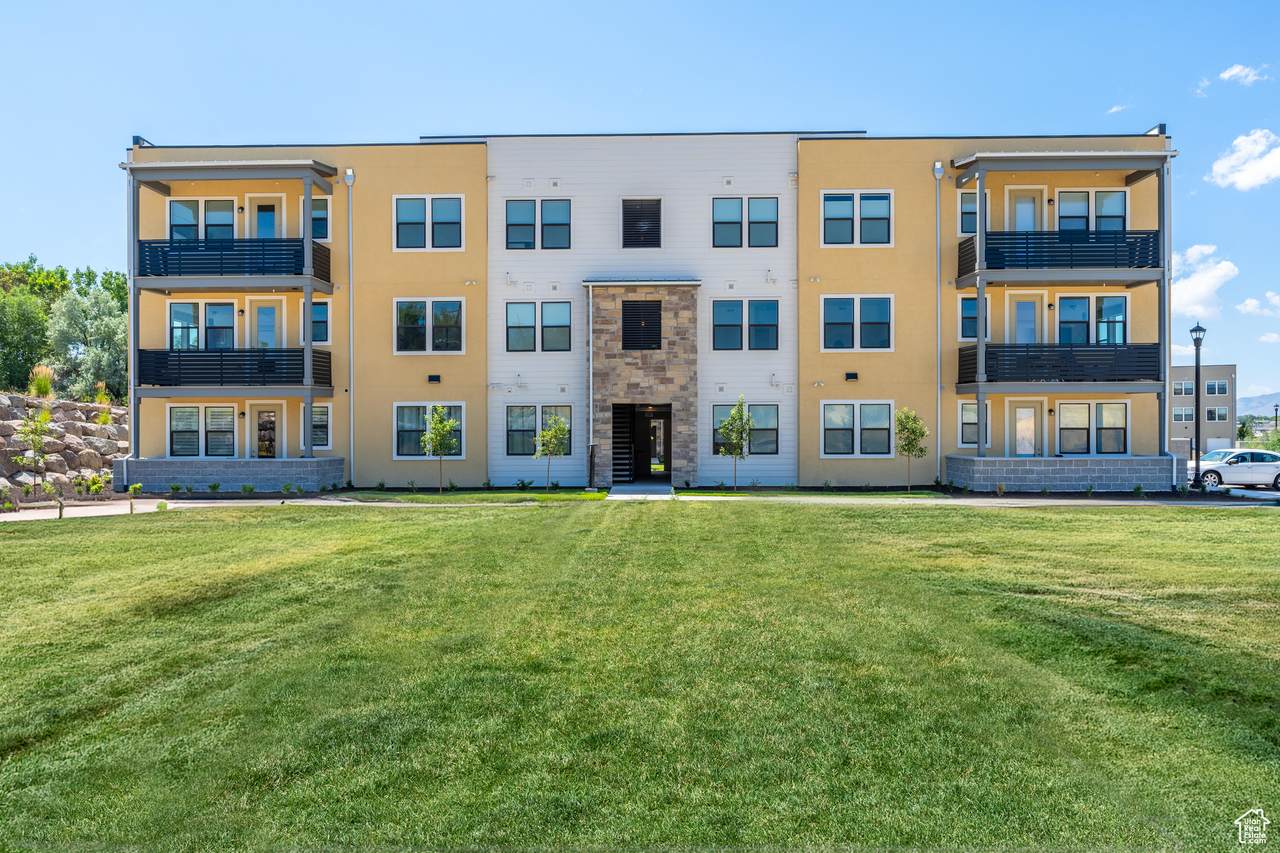 8333 Iris Lumi Ln - Photo 1