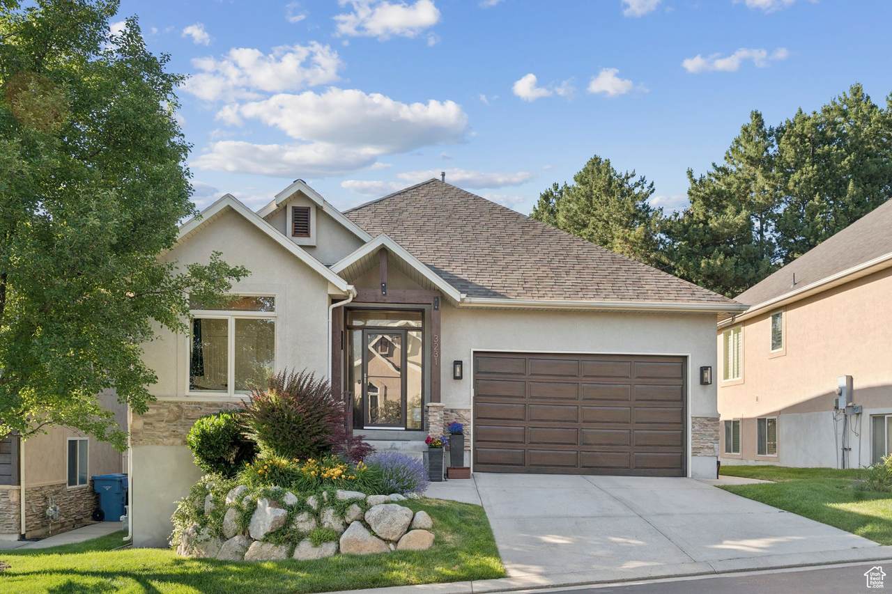 3231 Lantern Hill Ct - Photo 1