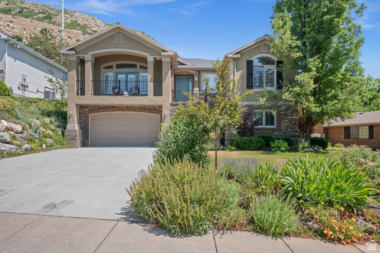 5155 Alvera Dr - Photo 1