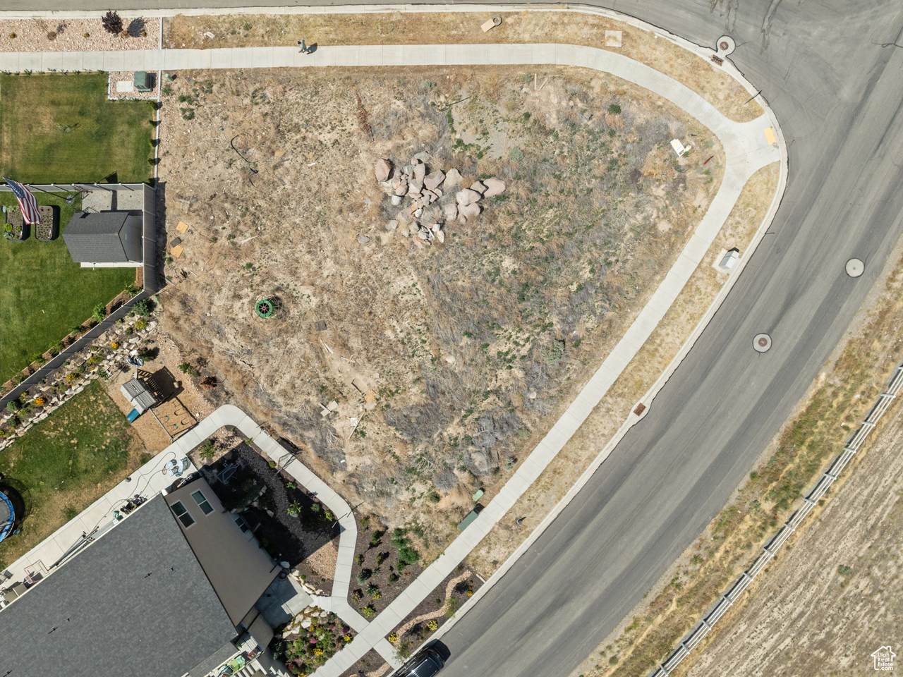 3492 Meadowlark Ln. - Photo 1