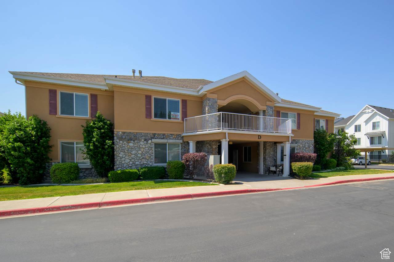 502 1040 - Photo 1
