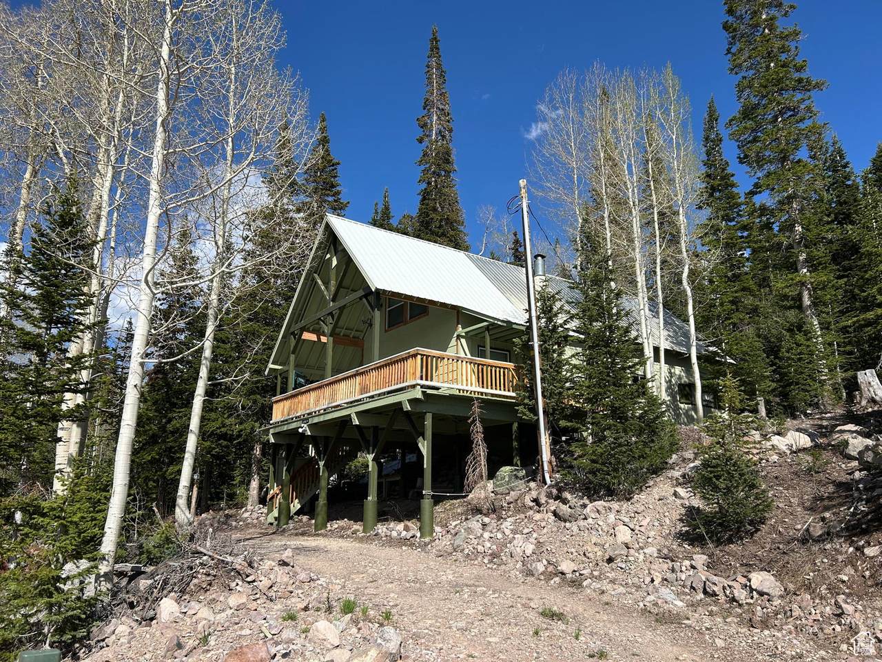 468 Trail Rd - Photo 1