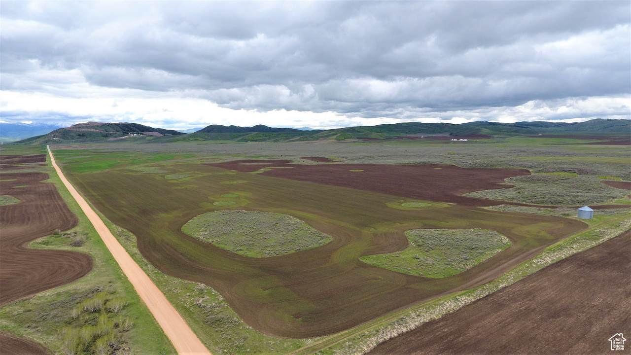  Address Not Published - Photo 1