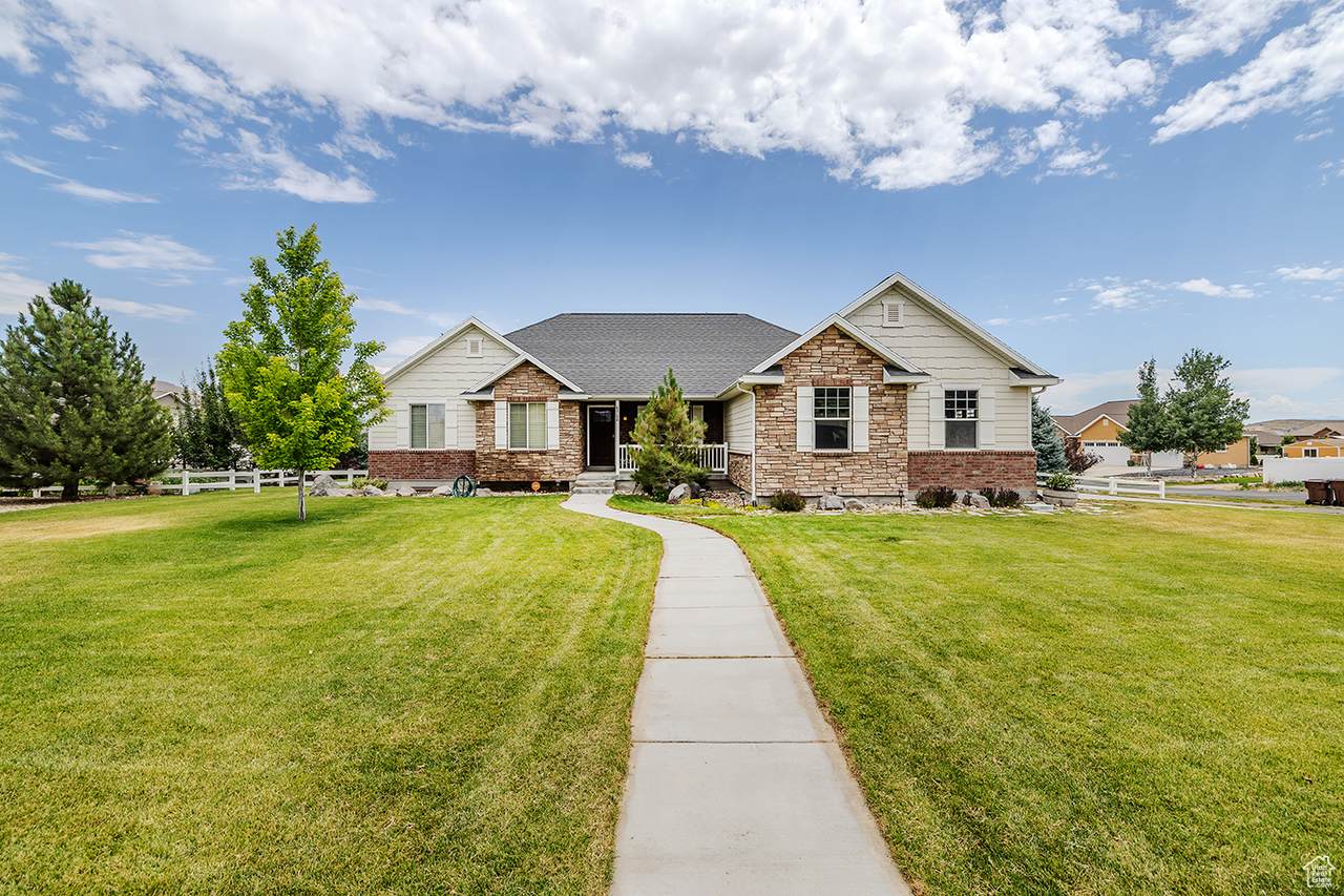 8768 Peppergrass Dr - Photo 1