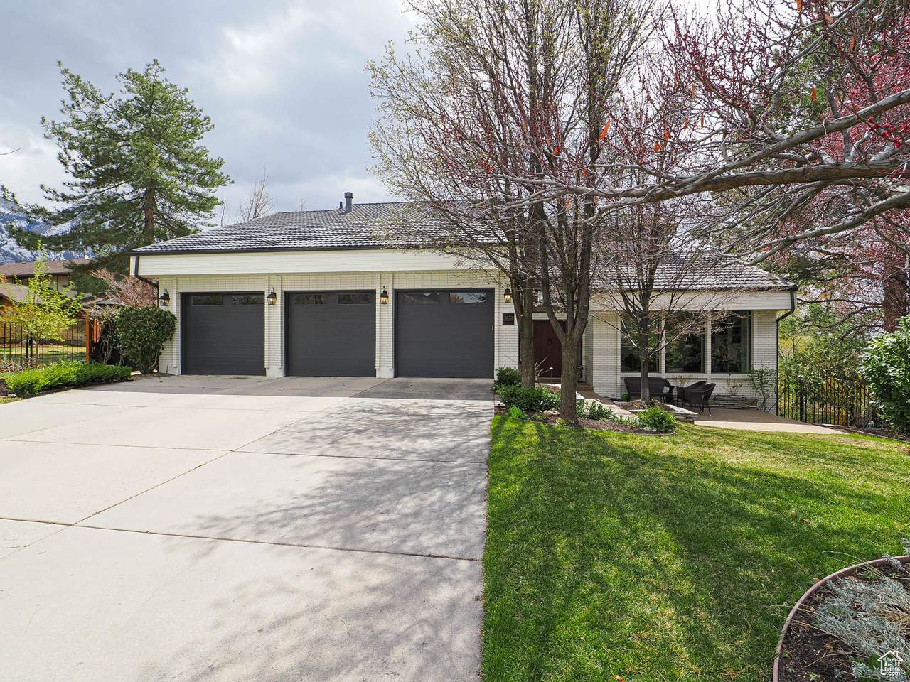 3632 Wasatch Cove Cir - Photo 1