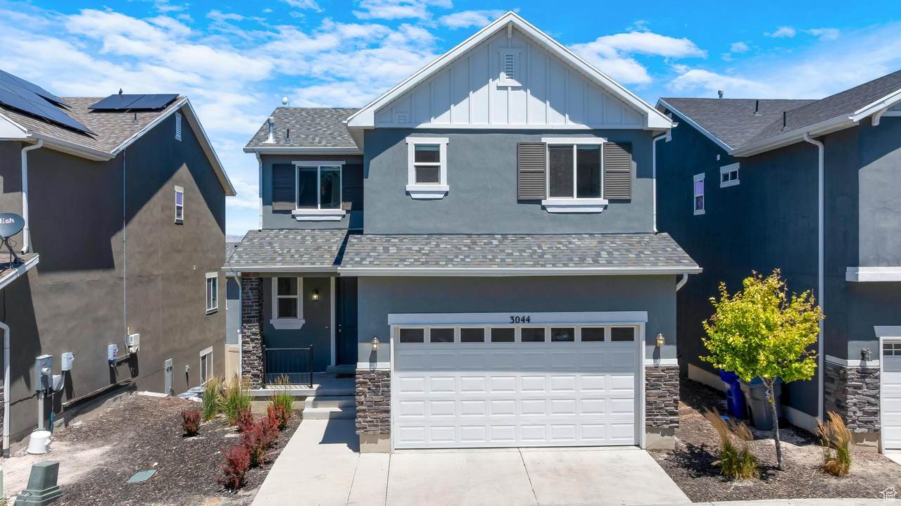 3044 Red Pine Dr - Photo 1