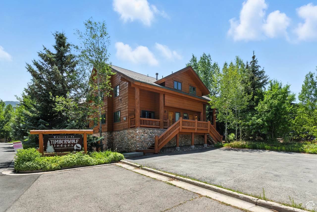 3995 Timberwolf Ln - Photo 1