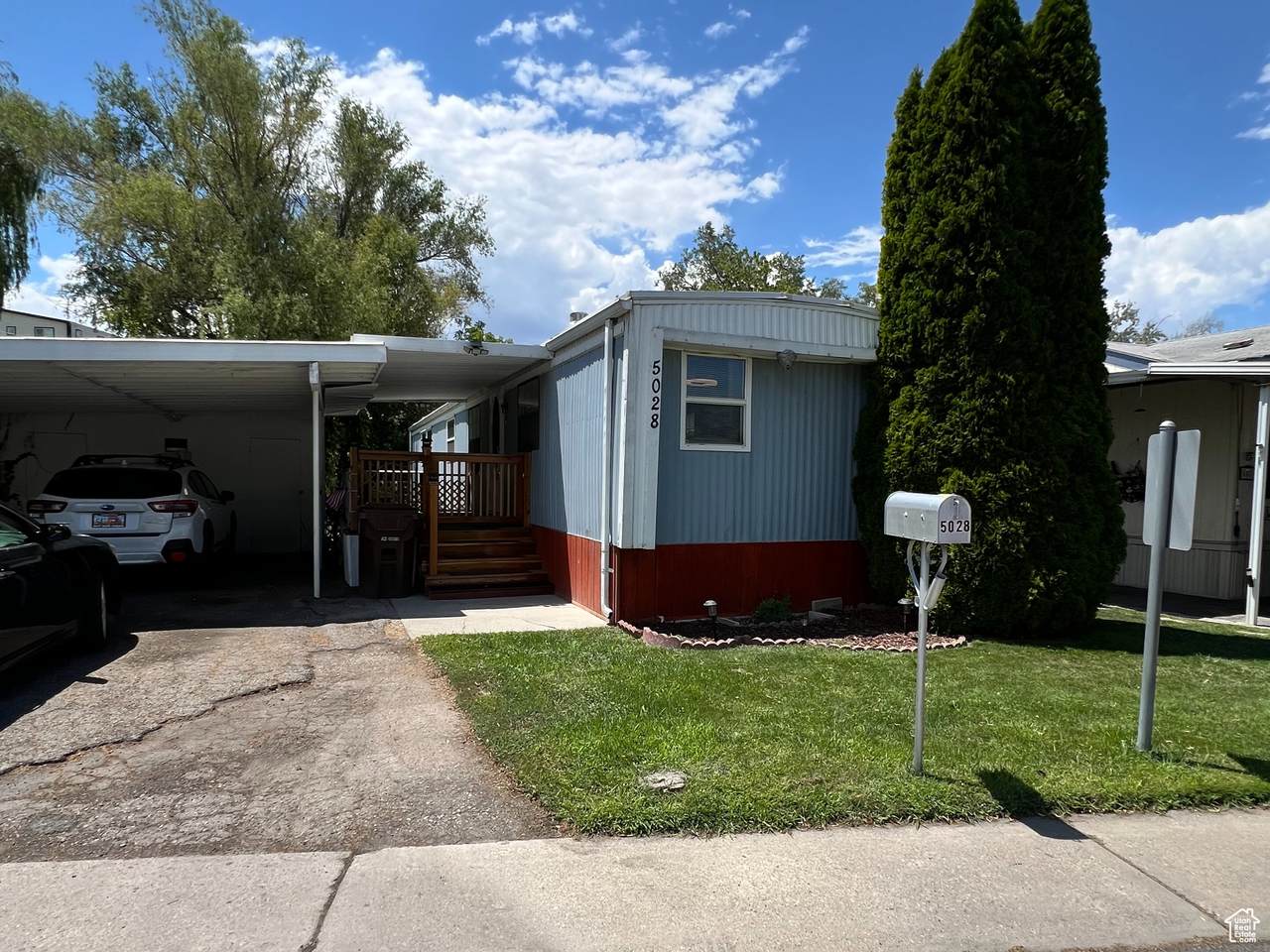 5028 Del Rio St - Photo 1