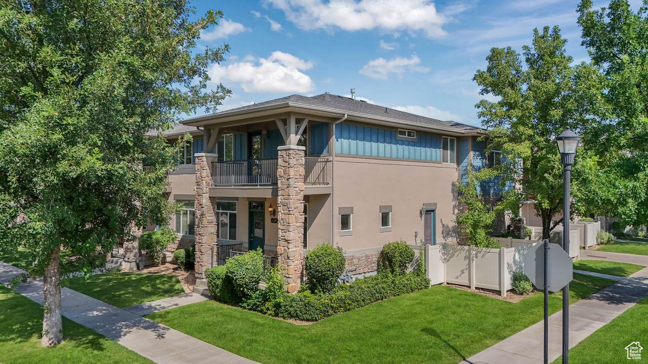 4799 Topcrest Dr - Photo 1
