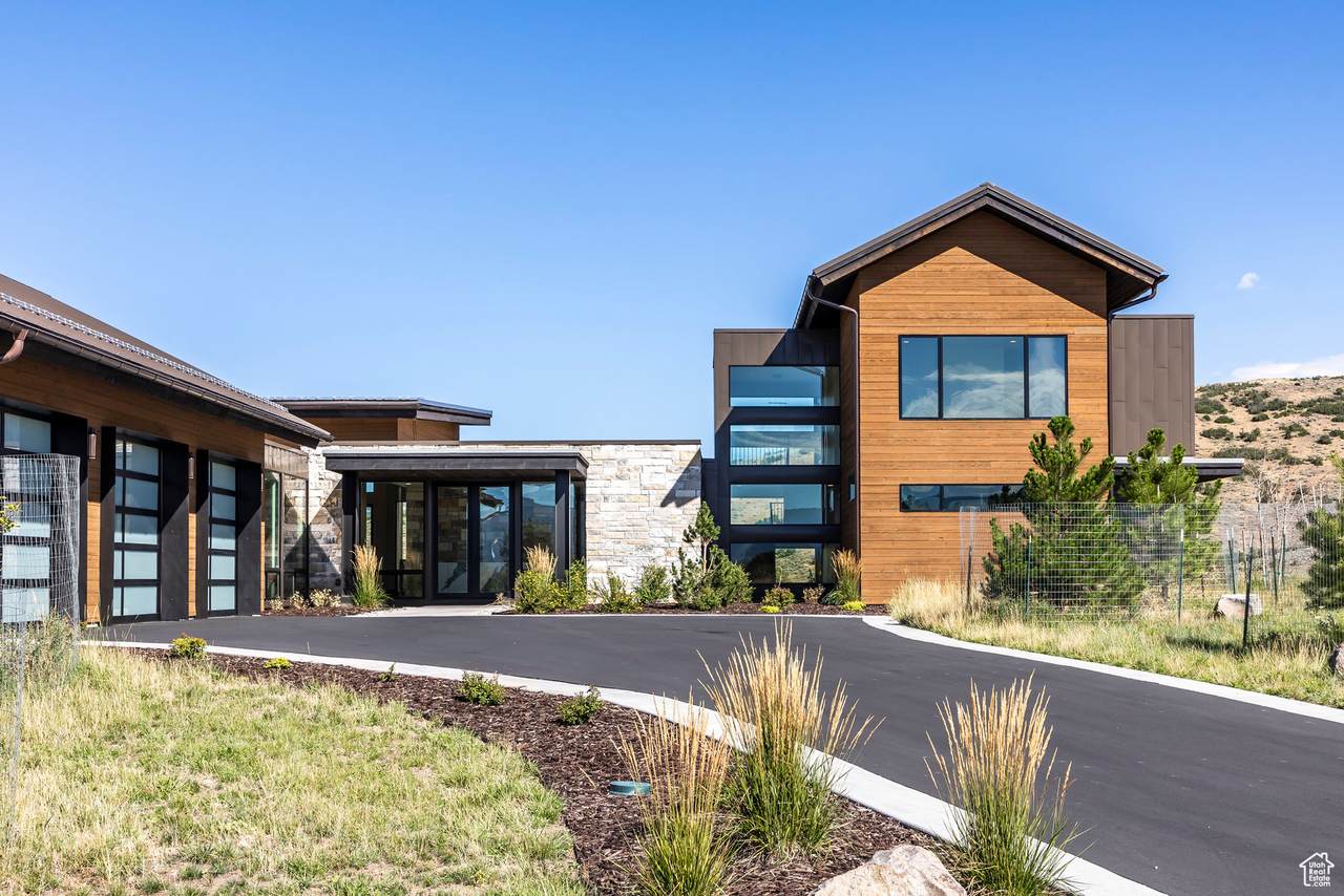 2005 Lookout Peak Cir - Photo 1