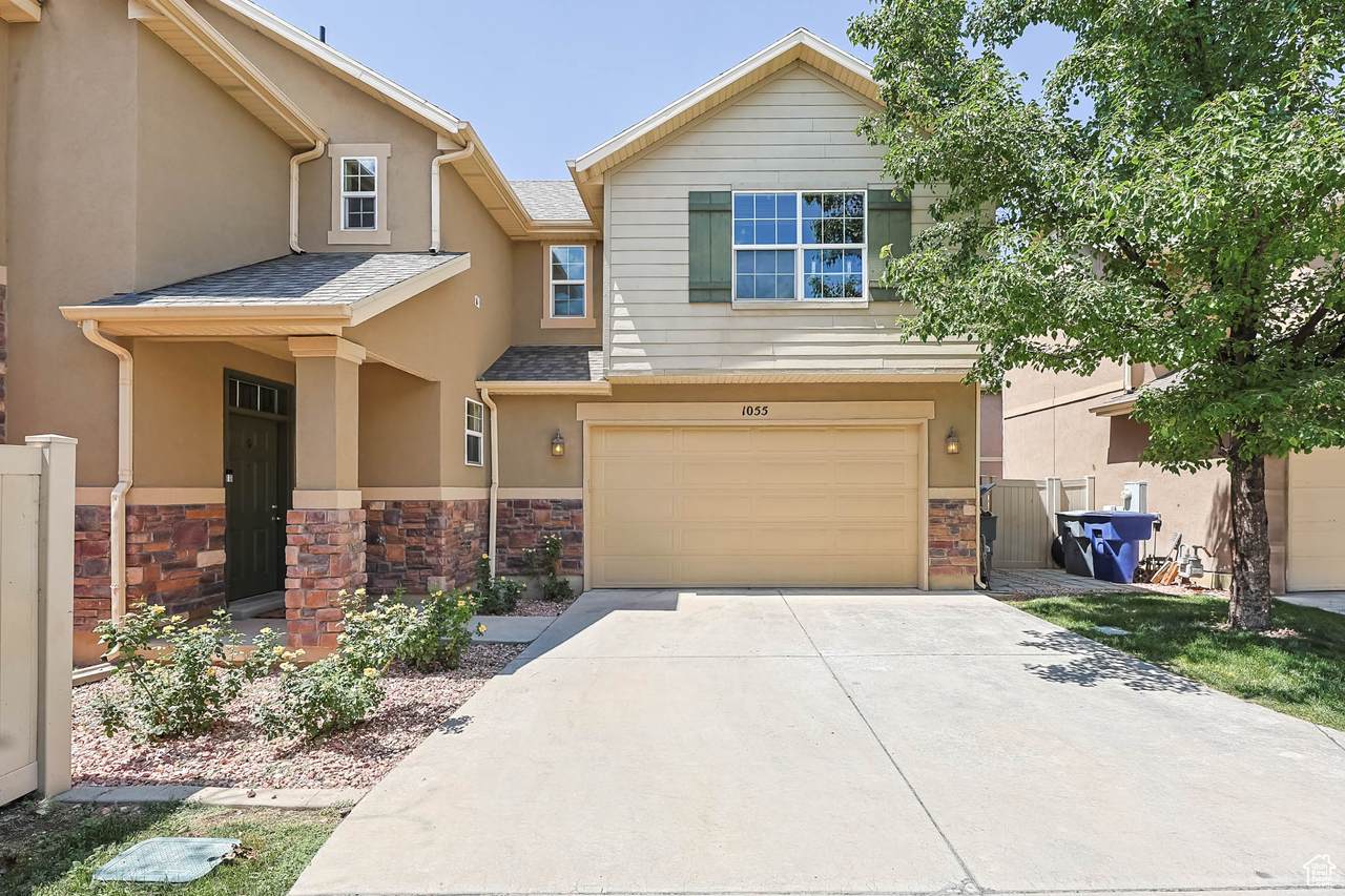 1055 Kettering Dr - Photo 1